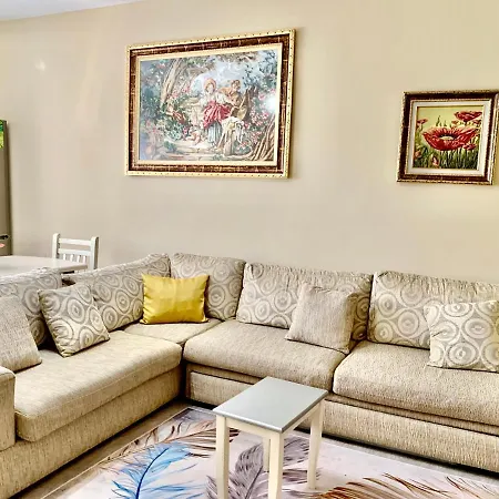 Syzo Apartment